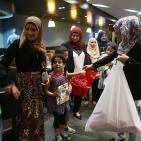 مؤسسة يد بيد تُقيم وجبة افطار لمجموعة من الأطفال