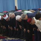 الرئيس يؤدي صلاة العيد في مقر المقاطعة في رام الله