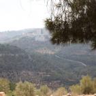 قرية صطاف المدمرة والمهجرة الواقعة غرب مدينة القدس