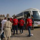 مغادرة حجاج الضفة الى الديار الحجازية عبر معبر الكرامة