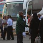 صور لمغادرة الدفعة الثالثة من الحجاج عبر معبر الكرامة