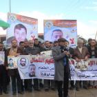 وقفة تضامنية مع الاسيرين المضربين شديد وأبو فارة على معبر 