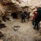 جولة في المقبرة الأثرية الرومانية شمال غزة