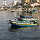 شاركونا بجولة في ميناء غزة