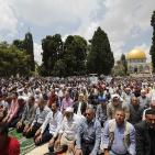 صور: أكثر من ربع مليون مصلٍ أدوا صلاة الجمعة في الأقصى