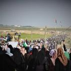 صور - اصابة عشرات النساء اثر قمع الاحتلال مسيرة شرق غزة