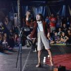 عرض في خيمة بيرزيت ضمن مهرجان سيرك فلسطين