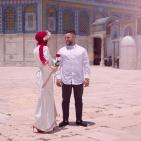 عقد قران شاب وفتاة فلسطينيين في رحاب مسجد الأقصى المبارك