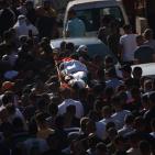 صور.. جنين تودع الشهيدة داليا بالدموع والرصاص