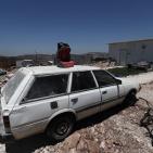 بالصور: المستوطنون يغادرون بؤرة 