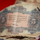 بالصور: عائلة نابلسية تردّ أمانة مالية تركها جندي عثماني قبل قرن