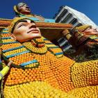 بالصور.. تماثيل من البرتقال والليمون بمهرجان في فرنسا