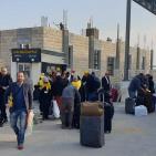 بعد انقطاع لعامين.. الفوج الأول من معتمري فلسطين يغادر إلى السعودية