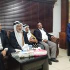 بالصور: قاضي عشائري أردني يصل فلسطين لهذا السبب