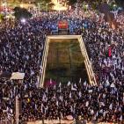 آلاف الإسرائيليين يتظاهرون ضد حكومة نتنياهو (فيديو وصور)