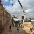 طواقم شركة كهرباء القدس تنفذ مشروع تقوية للتيار الكهربائي في قرى غرب  رام الله