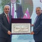 محاضرة لرئيس ترك بارتر الدولية محمد شيمشيك في جامعة القدس حول الاقتصاد الجديد والاتحاد التجاري الإسلامي