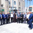 كهرباء القدس تقدم مركبتين كهربائيتين لبلدية بيت لحم