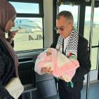 السفير الفلسطيني في كازاخستان يستقبل العائلات