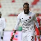 سبب وفاة أرون بوبيندزا وقصة فشل انتقاله إلى الزمالك: من هو؟