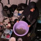 أمطار أول منخفض جوي تُغرق مئات خيام النازحين في قطاع غزة وتفاقم المعاناة الإنسانية (صور وفيديو)