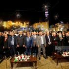 بالفيديو والصور| بيت لحم تُضيء شجرة الميلاد