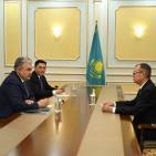 أبو زيد يبحث مع وزير خارجية كازاخستان تطورات الأوضاع في الأراضي الفلسطينية