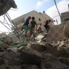 الاحتلال يهدم منازل 3 شهداء ويغلق الرابع بالاسمنت في قريتي دير ابو مشعل وسلواد 