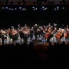 اوركسترا الكمنجاتي في المسرح البلدي في رام الله