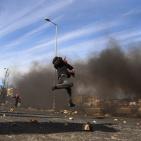 مواجهات بين طلاب جامعة بيرزيت وقوات الاحتلال على المدخل الشمالي لمدينة البيرة 