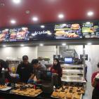 إفتتاح أولى مطاعم 