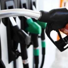 انخفاض في سعر لتر الوقود في إسرائيل اعتبارا من فجر الخميس