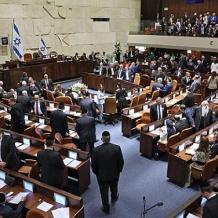 خاص| الكنيست يُسقط مشروع لابيد ضد قطر… والمعارضة تصعّد قبل الانتخابات