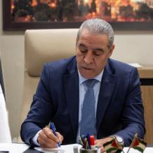 الشيخ يطالب بتحرك دولي إقليمي لمناقشة قرارات الاحتلال الخطيرة