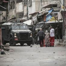 الاحتلال يعتقل ثلاثة شبان من عزون شرق قلقيلية