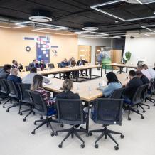 شركة تطوير مدينة أريحا تعقد لقاء تعريفيا مع عدد من المستثمرين