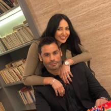 من هي الفنانة إيمان الزيدي وتفاصيل طلاقها من محمد عبد المنصف زوج لقاء الخميسي؟