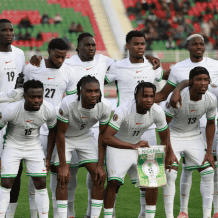 حكومة نيجيريا تعلن انتهاء أزمة مكافآت "النسور"