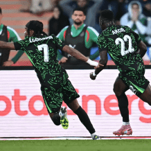 نيجيريا تهزم الجزائر وتتأهل إلى نصف نهائي "كان 2025"