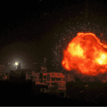 5 شهداء بقصف للاحتلال على مخيم الشاطئ