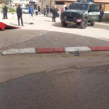 الاحتلال يواصل إغلاق حزما ويمنع تنقل المركبات كليا