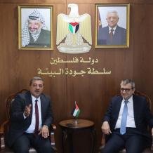 وزارة الحكم المحلي وسلطة جودة البيئة تؤكدان أهمية الشراكة لحماية البيئة وتحسين الخدمات