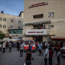 مشفى شهداء الأقصى بغزة يحذّر من توقف خدماته بشكل كامل