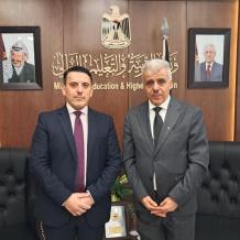 برهم يبحث مع سفير فلسطين في أستراليا تعزيز التعاون بين البلدين بمجال التعليم