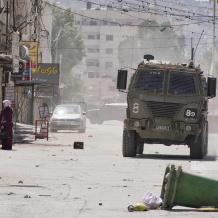 الاحتلال يواصل اقتحام يعبد لليوم الثاني والاستيلاء على منازل فيها