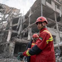 الجيش الإسرائيلي يعلن قصف أكثر من 200 هدف جديد في إيران