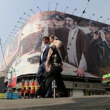 أميركا تعلن حصار موانئ إيران والحرس الثوري يتوعد بـ"دوامة قاتلة"