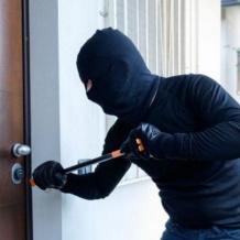 كشف ملابسات سلسلة سرقات لعدد من الفلل في أريحا