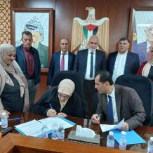 "الزراعة" توقع 25 اتفاقية دعم مشاريع لمزارعين بقيمة نحو 1.2 مليون بتمويل من الاتحاد الأوروبي