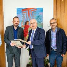 الاتحاد الفلسطيني لشركات التأمين وجامعة بيرزيت يوقعان مذكرة تفاهم لتعزيز التعاون الأكاديمي والتدريبي